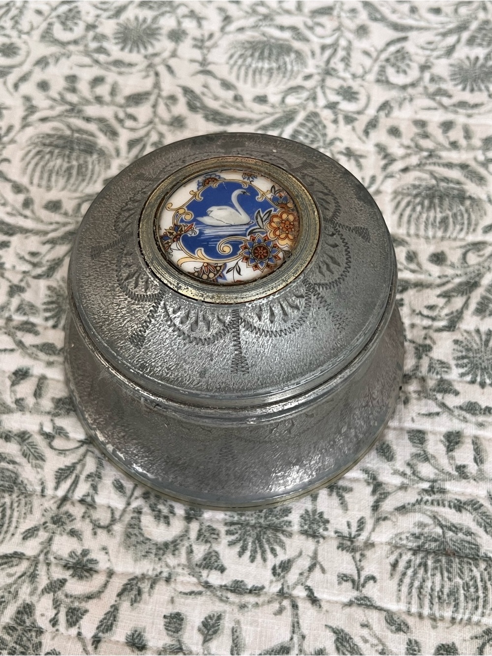Vintage Musical Powder Puff Box La Traviata Aluminum Vanity Tin Porcelain Swan